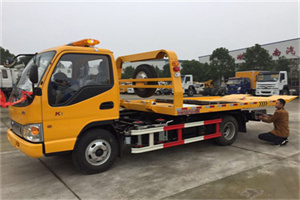 舒兰哪里有拖车服务